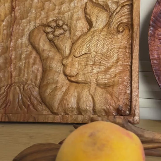 Cat tray: silent close-up of the rectangular resting-cat design, shown upright and holding a cup and fruit.