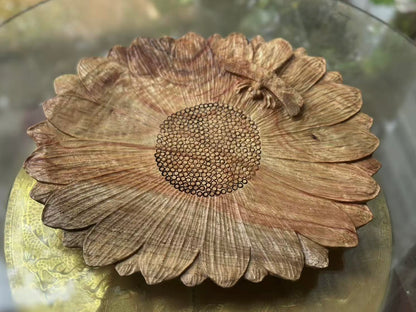 Sunflower tray: petal-shaped wooden tray with a patterned centre and a raised bee detail.
